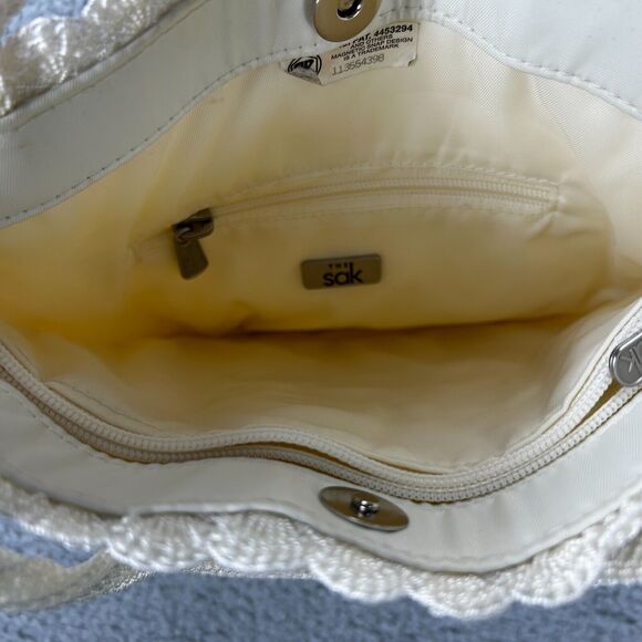 THE SAK Original, White Crochet/Knit Magnetic Snap Closure Handbag-Ex/Condition - Picture 7 of 9